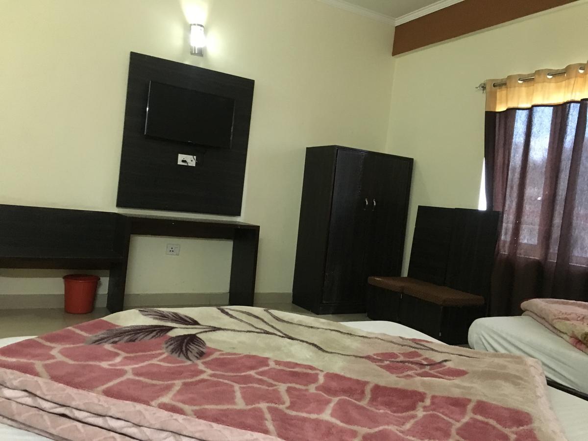 Hotel Jai Mata Di Jammu Exterior photo